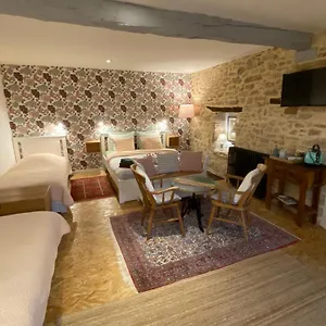  Frühstückspension D'hotes Les 3 Cochons D'olt Frankreich